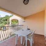 Cozy In Beautiful Sardinia Апартаменты Бадеси