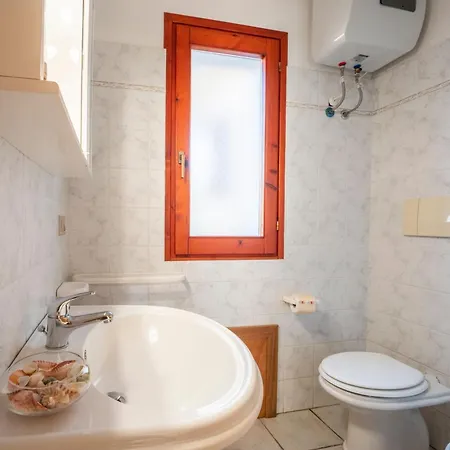 Cozy In Beautiful Sardinia Apartament Badesi